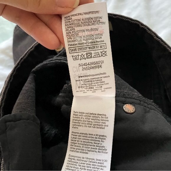 TOPSHOP Washed Black Distressed High Rise Denim Shorts - Picture 8 of 9